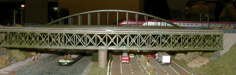 Autobahn und Eisenbahn im Modell Frther Eisenbahnclub 22